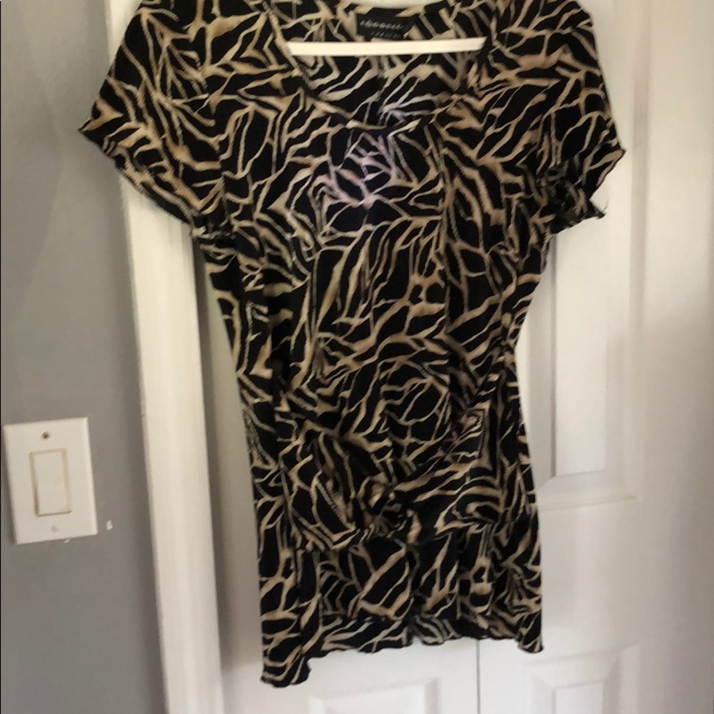 Top Animal print